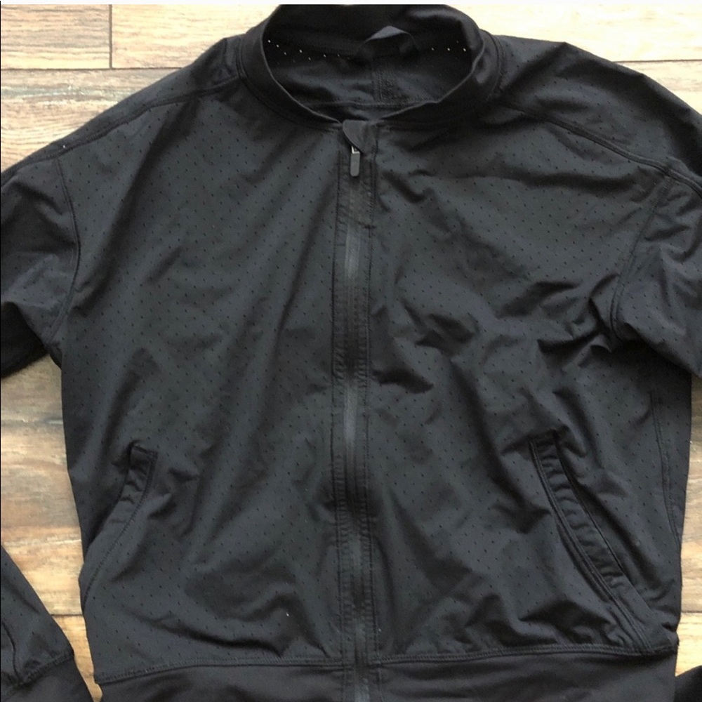 Lululemon lightweight jacket